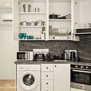 lazuli-hermes-apartments.hotelsatayianapa.com/